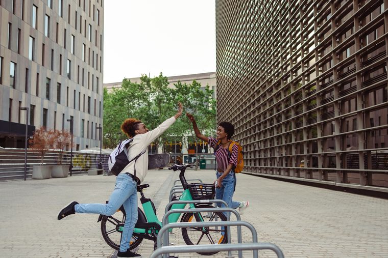 The Sharing Economy in Practice: Why Some Models Scale, and Others Fail